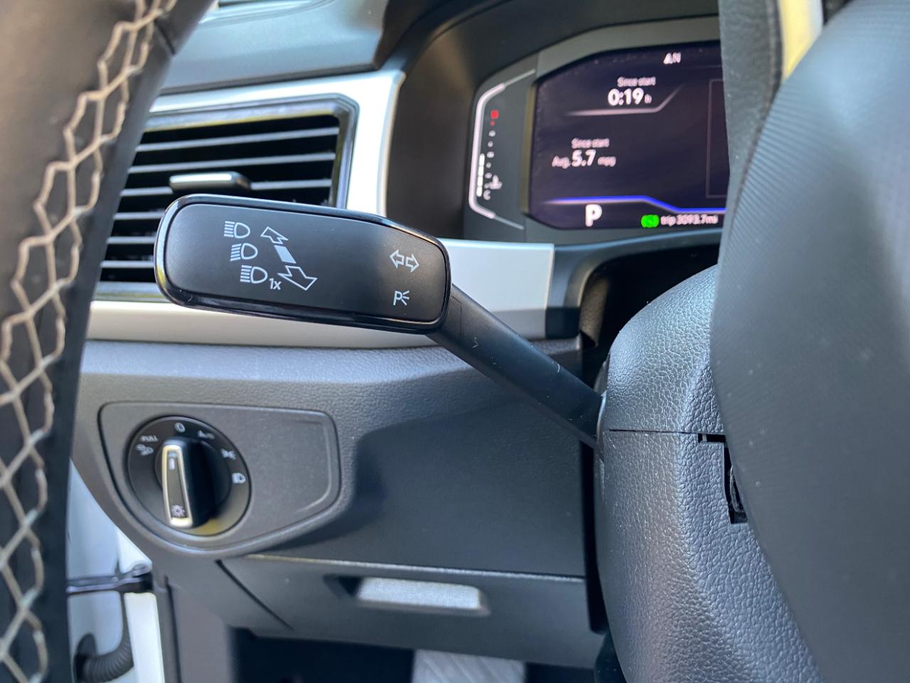 Volkswagen Atlas 3.6L V6 SE w/Technology 4MOTION 2022