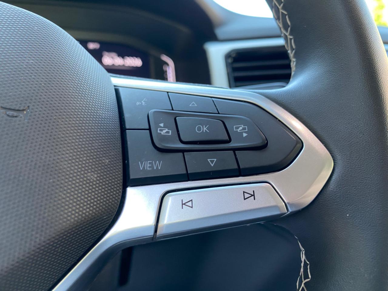 Volkswagen Atlas 3.6L V6 SE w/Technology 4MOTION 2022
