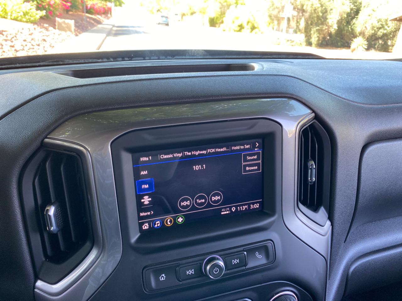 Chevrolet Silverado 1500 2WD Crew Cab 147" Custom 2023