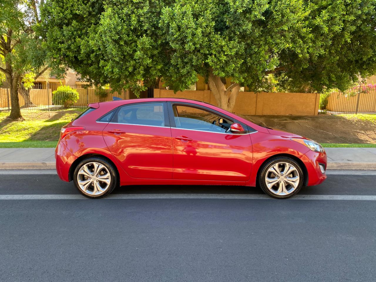 Hyundai Elantra GT 5dr HB Auto 2013