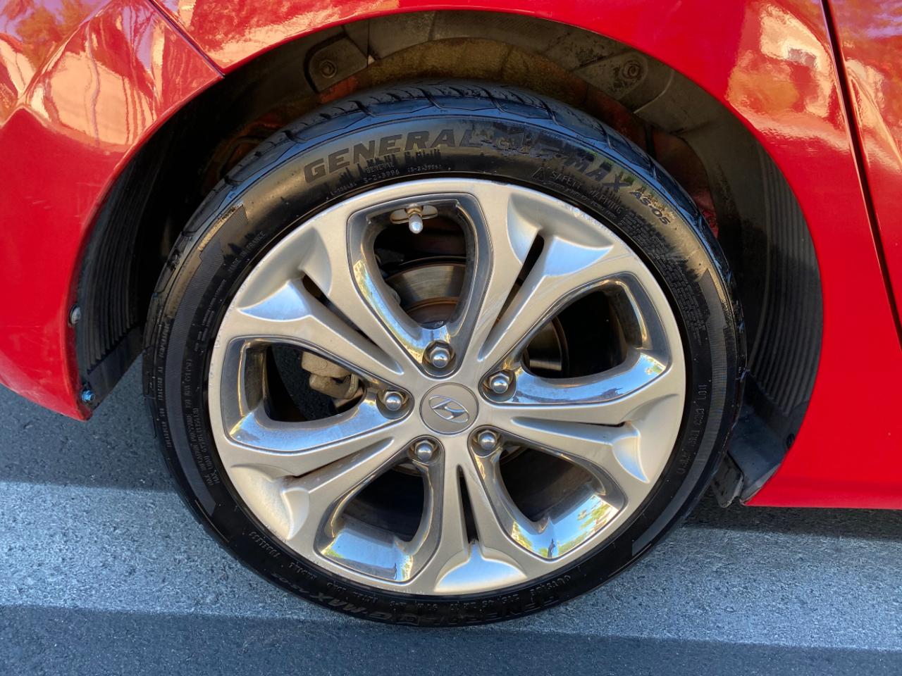 Hyundai Elantra GT 5dr HB Auto 2013