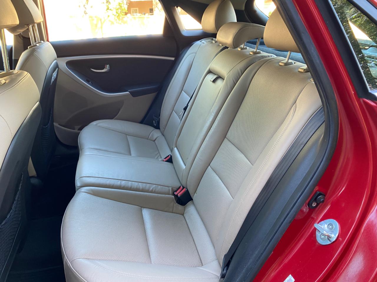Hyundai Elantra GT 5dr HB Auto 2013