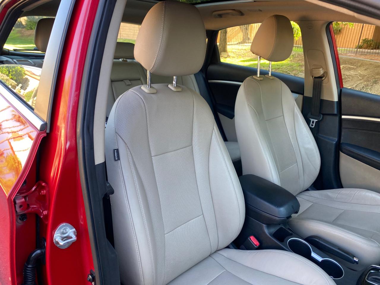 Hyundai Elantra GT 5dr HB Auto 2013