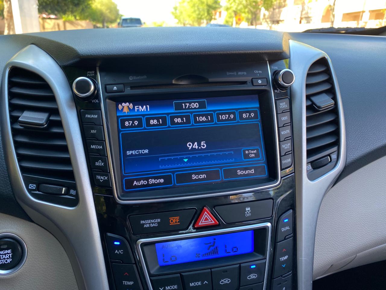 Hyundai Elantra GT 5dr HB Auto 2013