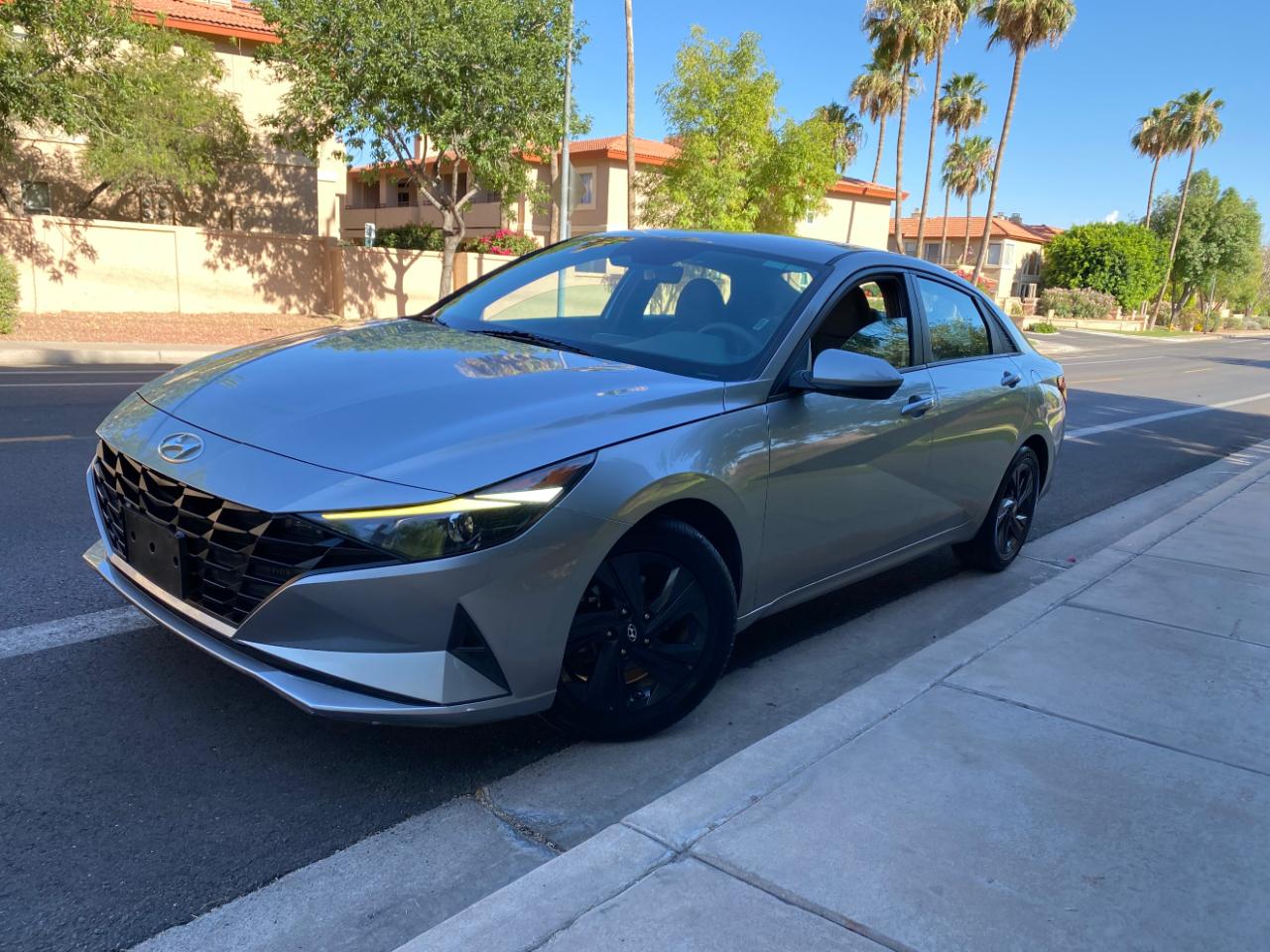 Hyundai Elantra SEL 2021