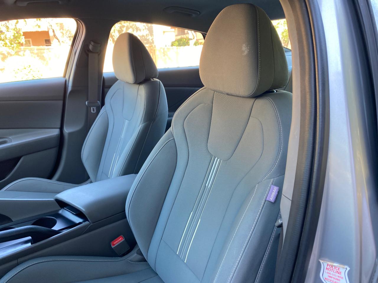 Hyundai Elantra SEL 2021