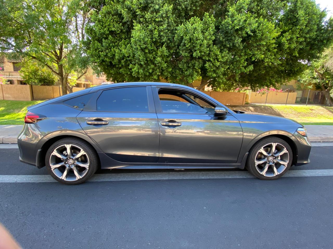 Honda Civic Hatchback Hybrid Sport Touring CVT 2025