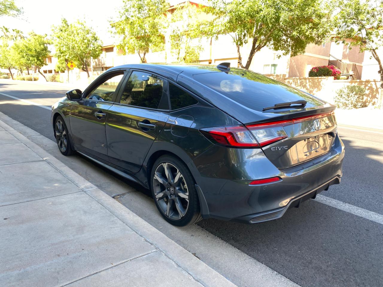 Honda Civic Hatchback Hybrid Sport Touring CVT 2025