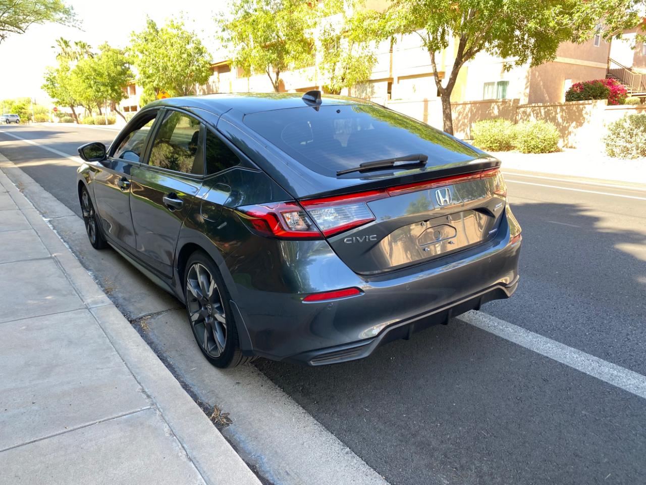 Honda Civic Hatchback Hybrid Sport Touring CVT 2025