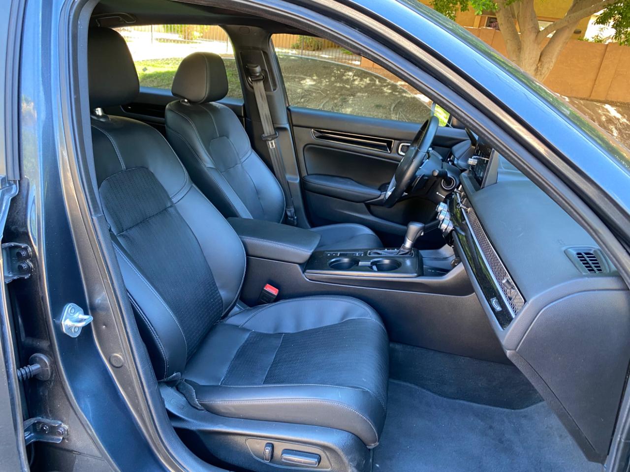 Honda Civic Hatchback Hybrid Sport Touring CVT 2025