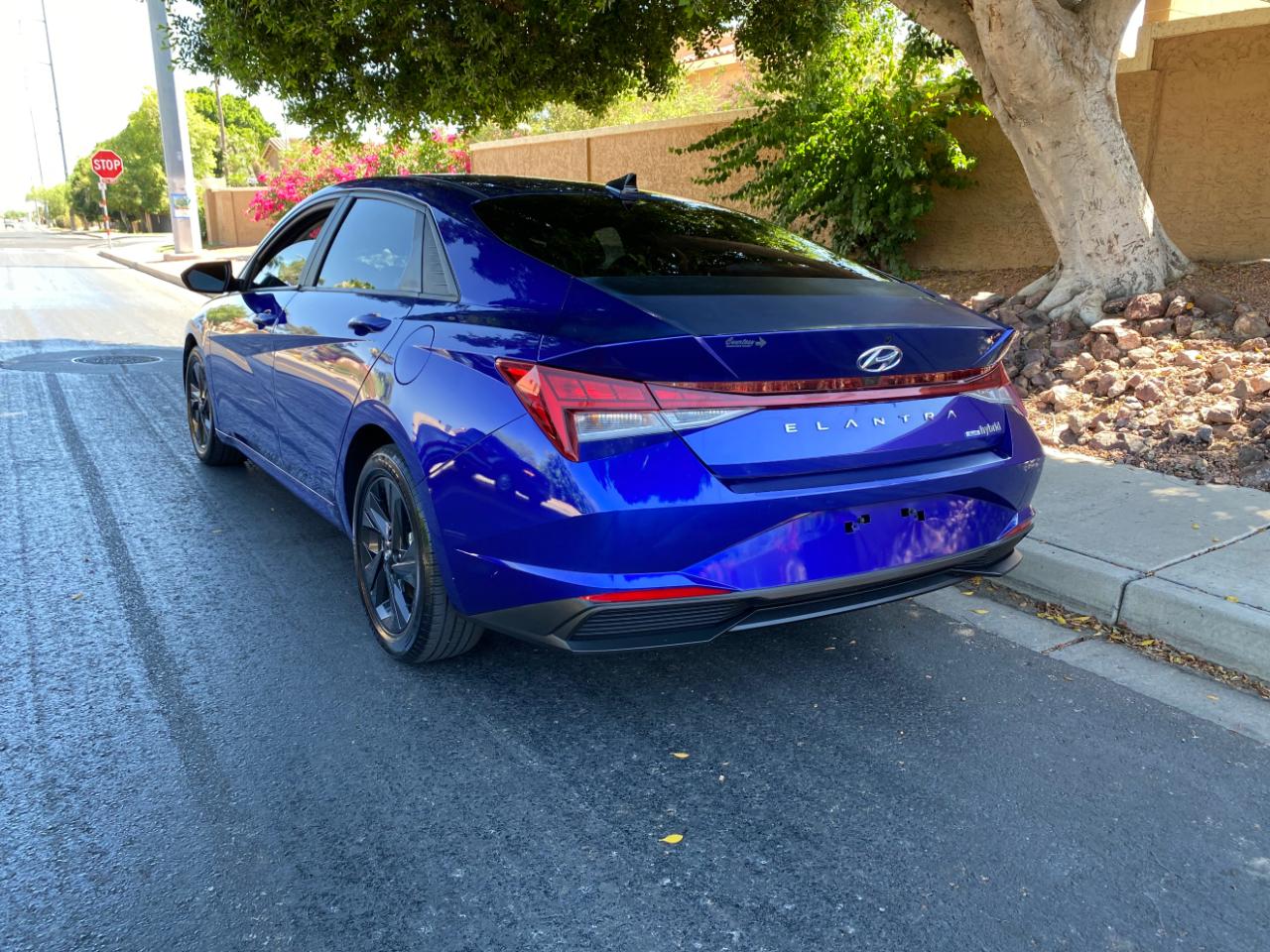 Hyundai Elantra Hybrid Blue DCT 2021