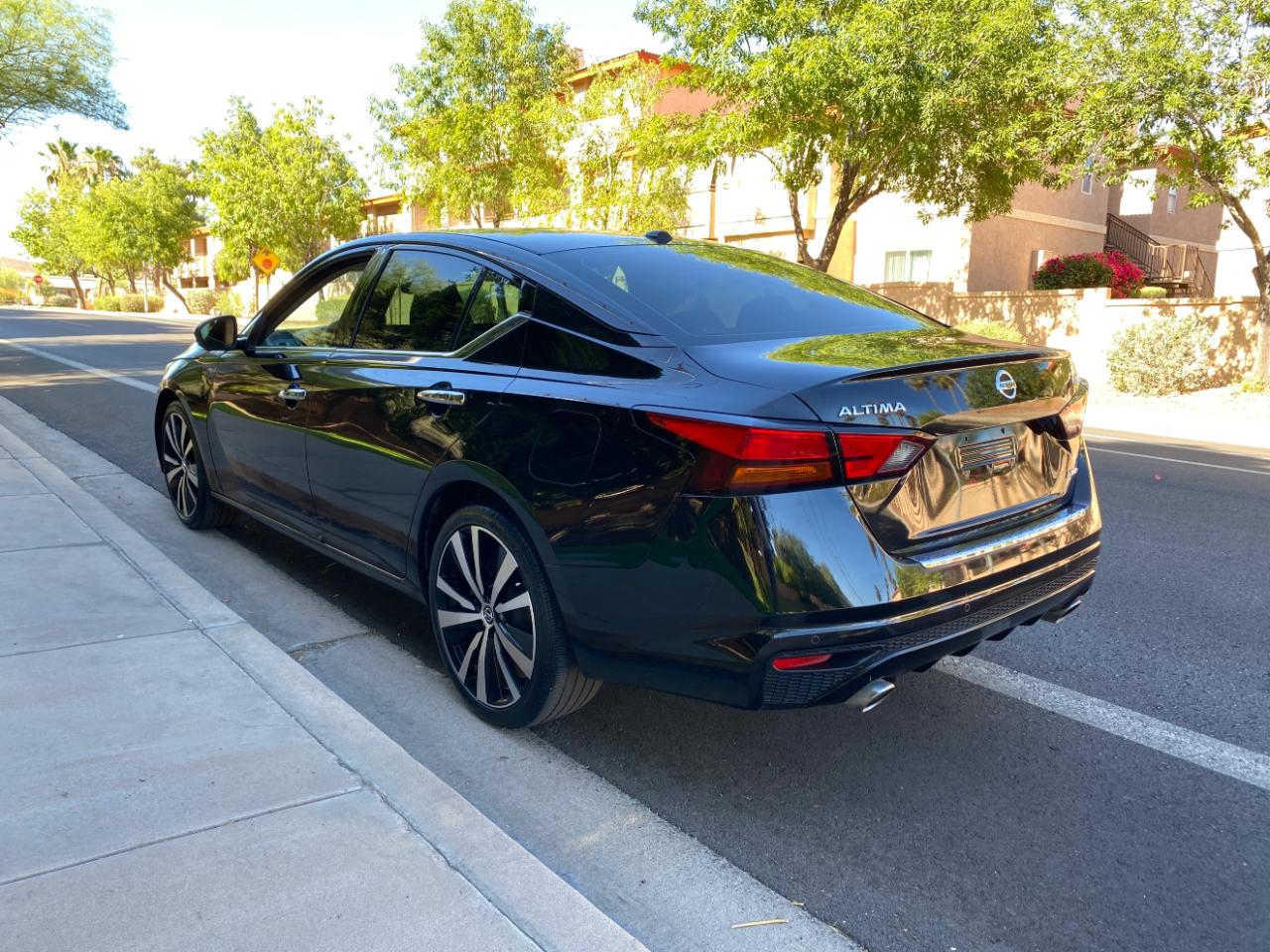 Nissan Altima 2.5 Platinum AWD Sedan 2019