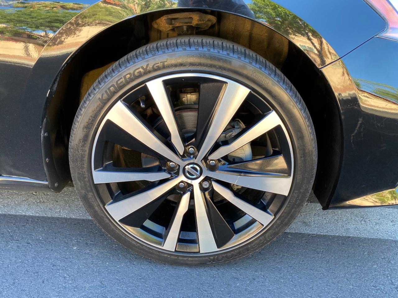 Nissan Altima 2.5 Platinum AWD Sedan 2019