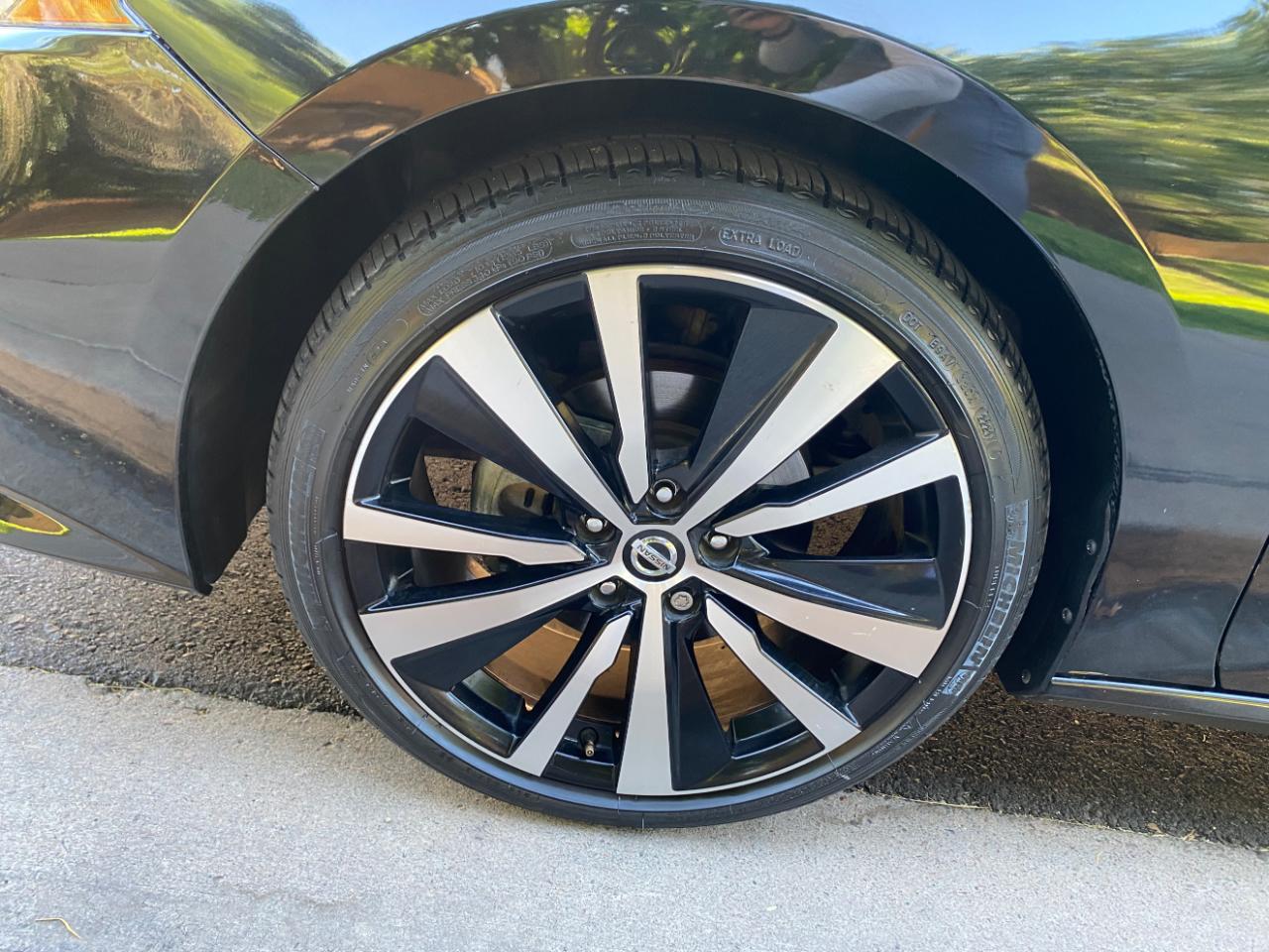 Nissan Altima 2.5 Platinum AWD Sedan 2019