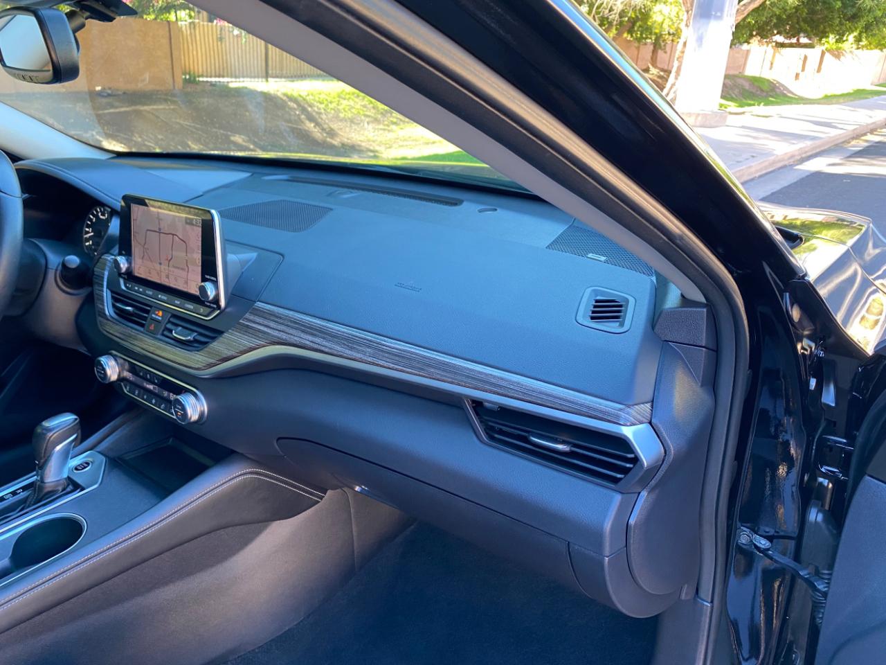 Nissan Altima 2.5 Platinum AWD Sedan 2019