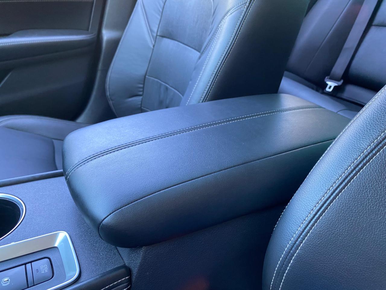 Nissan Altima 2.5 Platinum AWD Sedan 2019