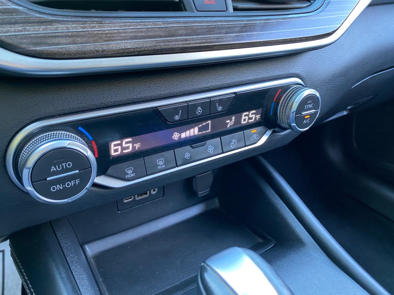 Nissan Altima 2.5 Platinum AWD Sedan 2019