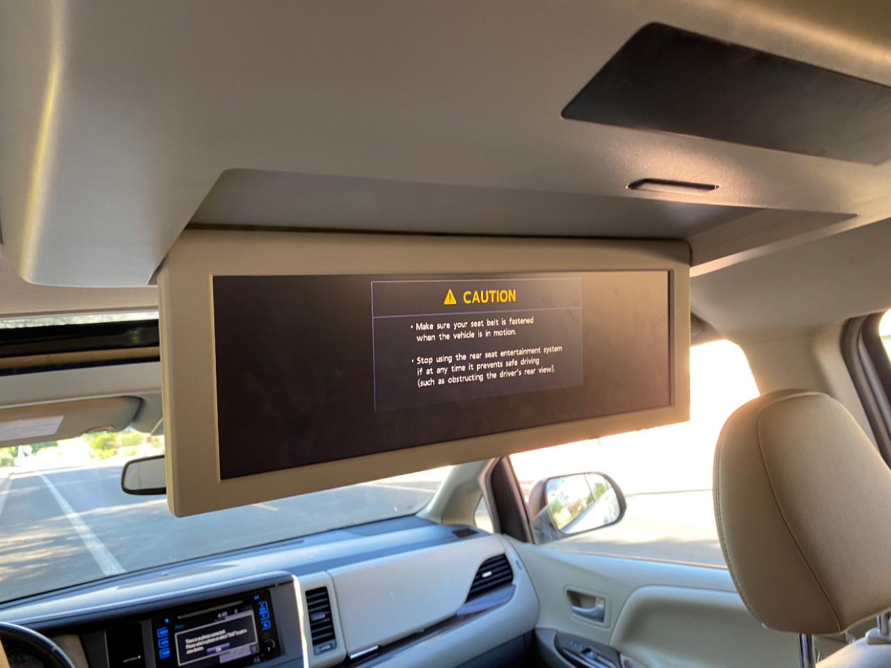 Toyota Sienna 5dr 8-Pass Van XLE Premium FWD (Natl) 2015