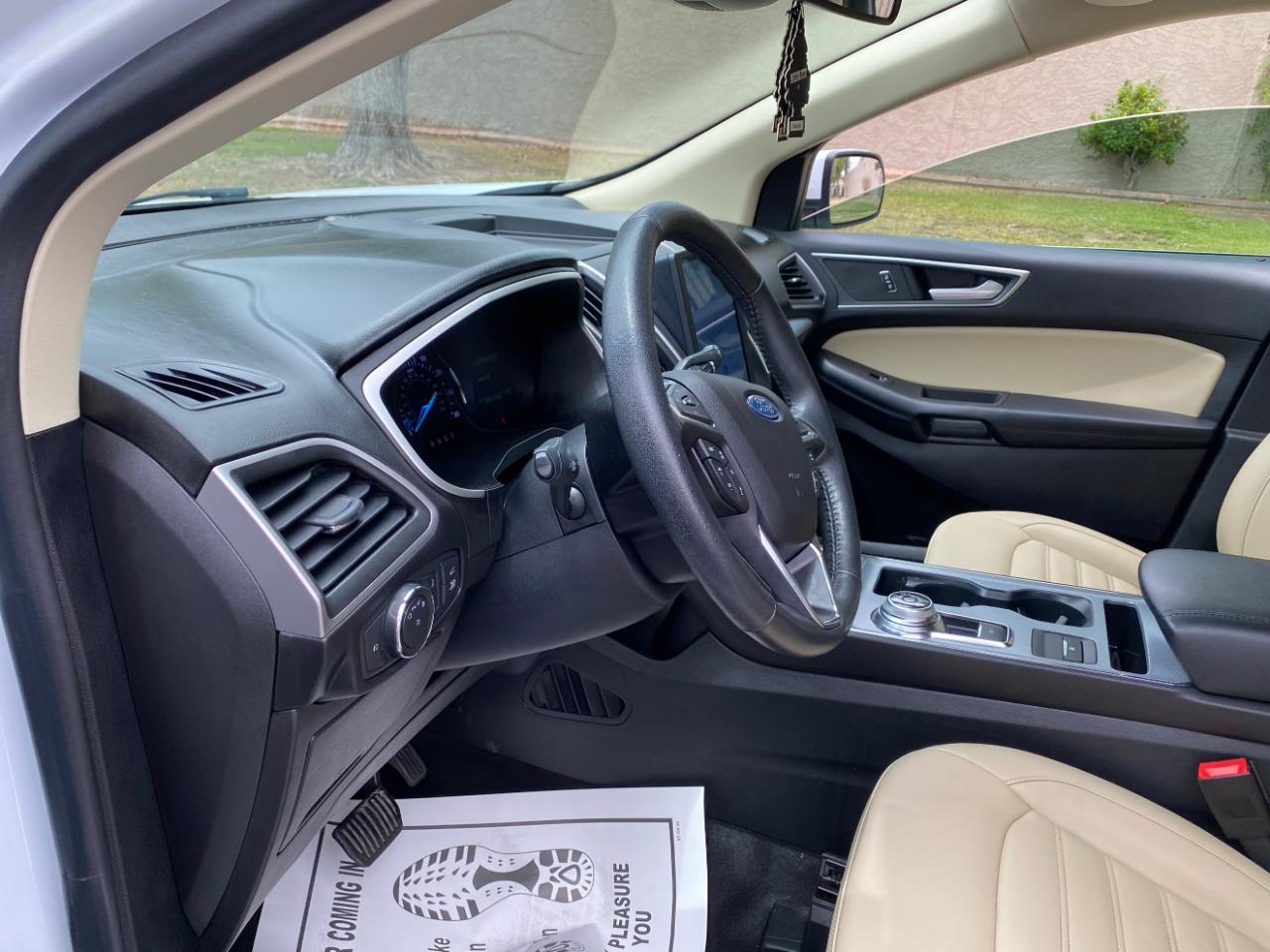 Ford Edge SEL FWD 2021