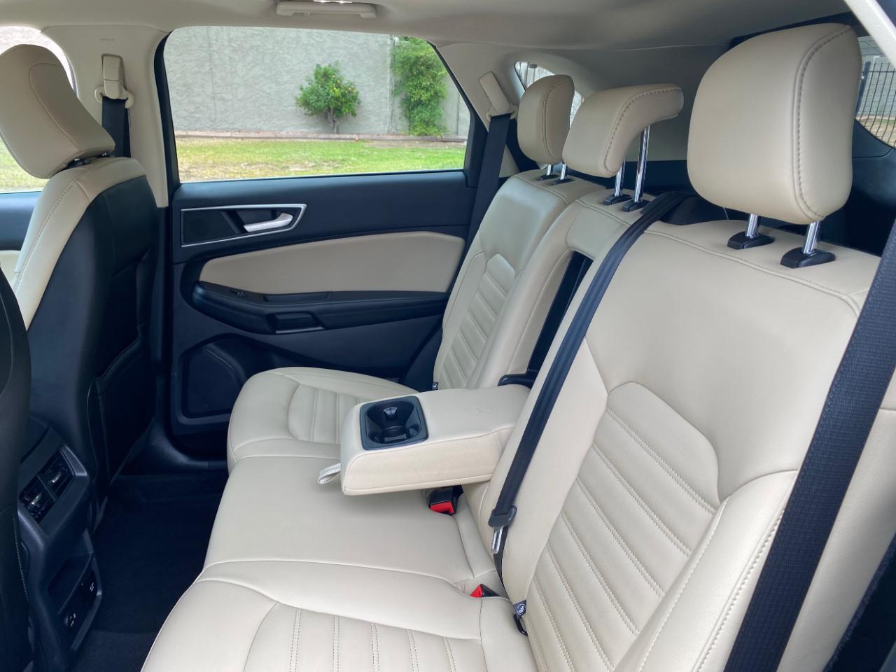 Ford Edge SEL FWD 2021