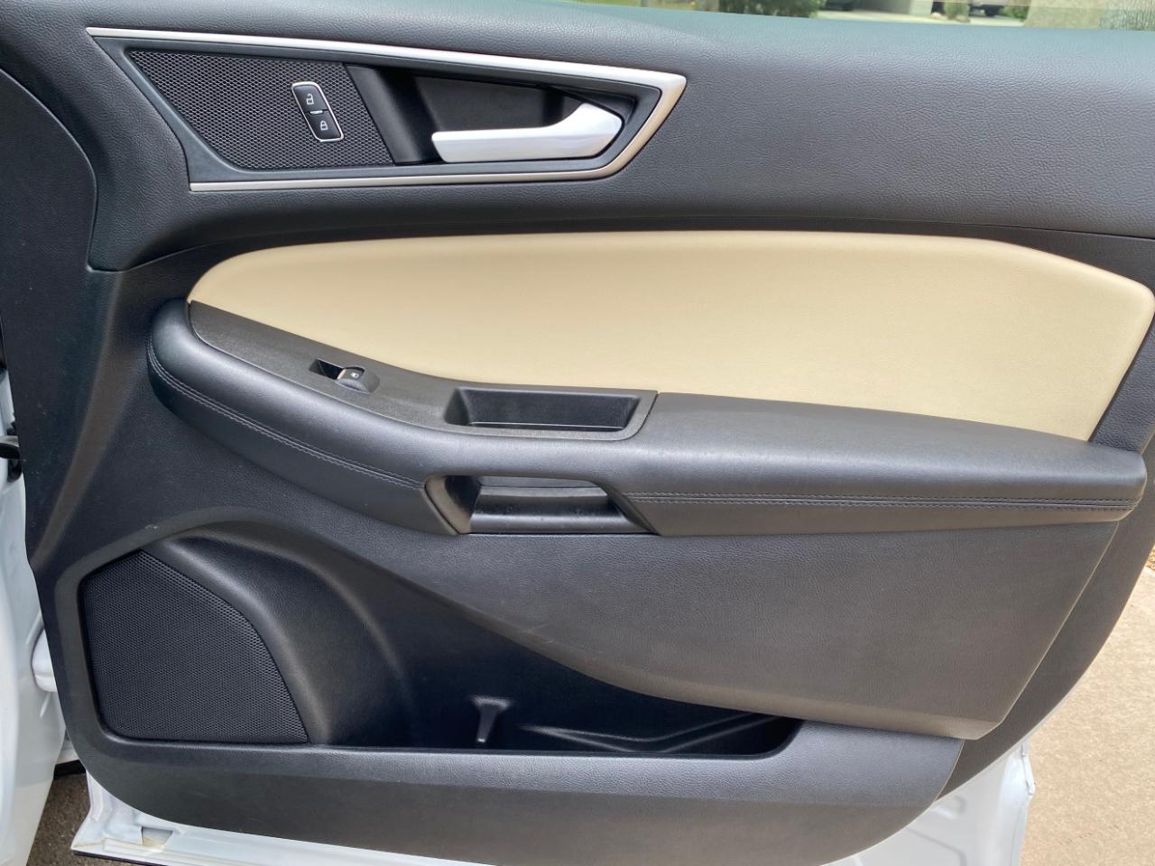 Ford Edge SEL FWD 2021