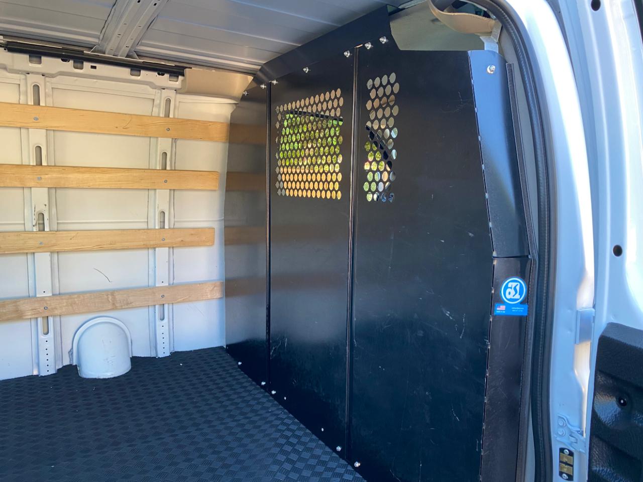 GMC Savana Cargo Van RWD 2500 135" 2025