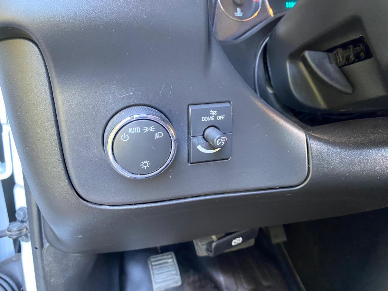 GMC Savana Cargo Van RWD 2500 135" 2025