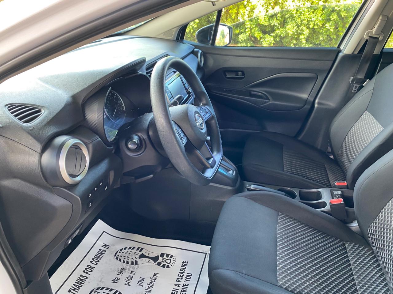 Nissan Versa S CVT 2024