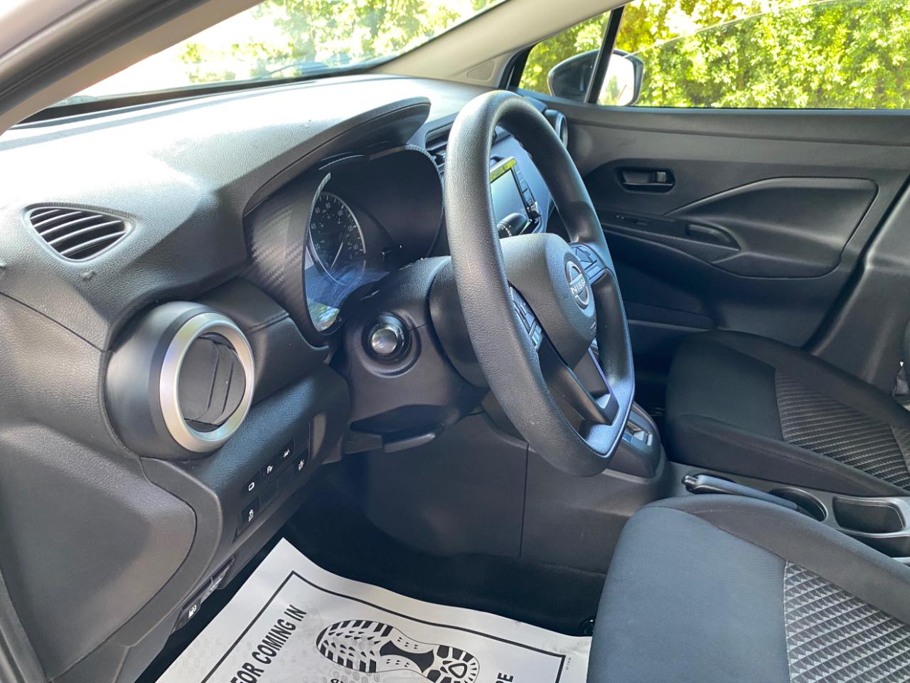 Nissan Versa S CVT 2024