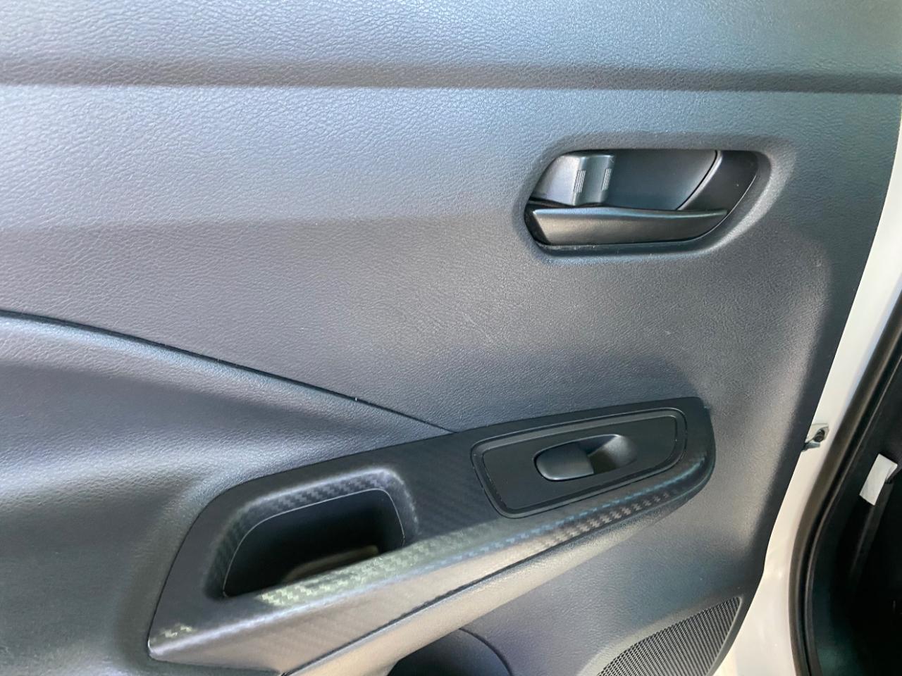 Nissan Versa S CVT 2024