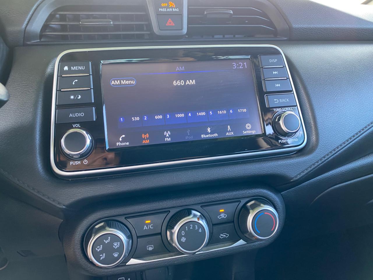 Nissan Versa S CVT 2024