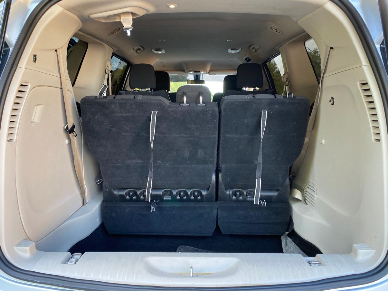 Chrysler Voyager LX FWD 2022