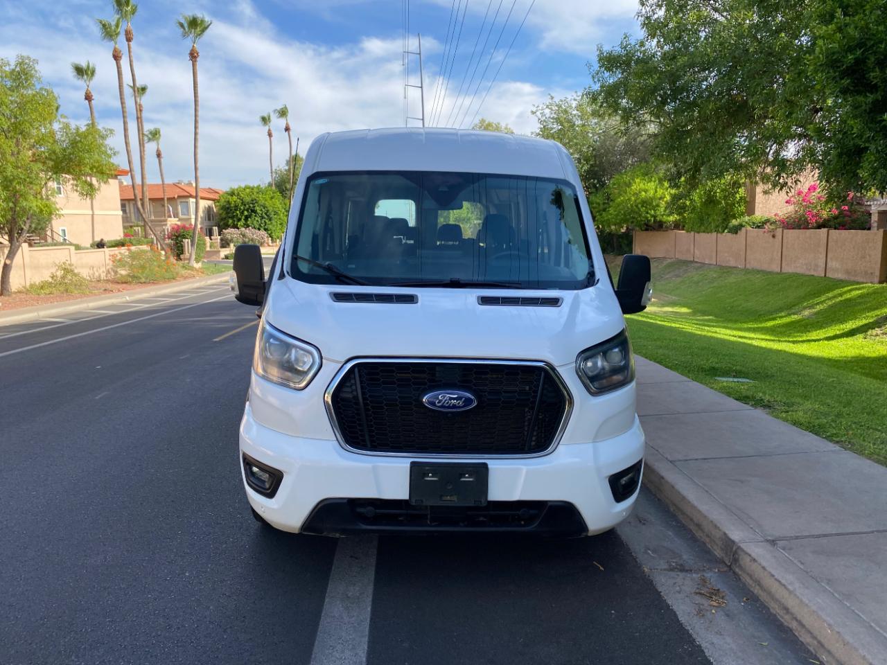 Ford Transit Passenger Wagon T-350 148" Med Roof XLT RWD 2023