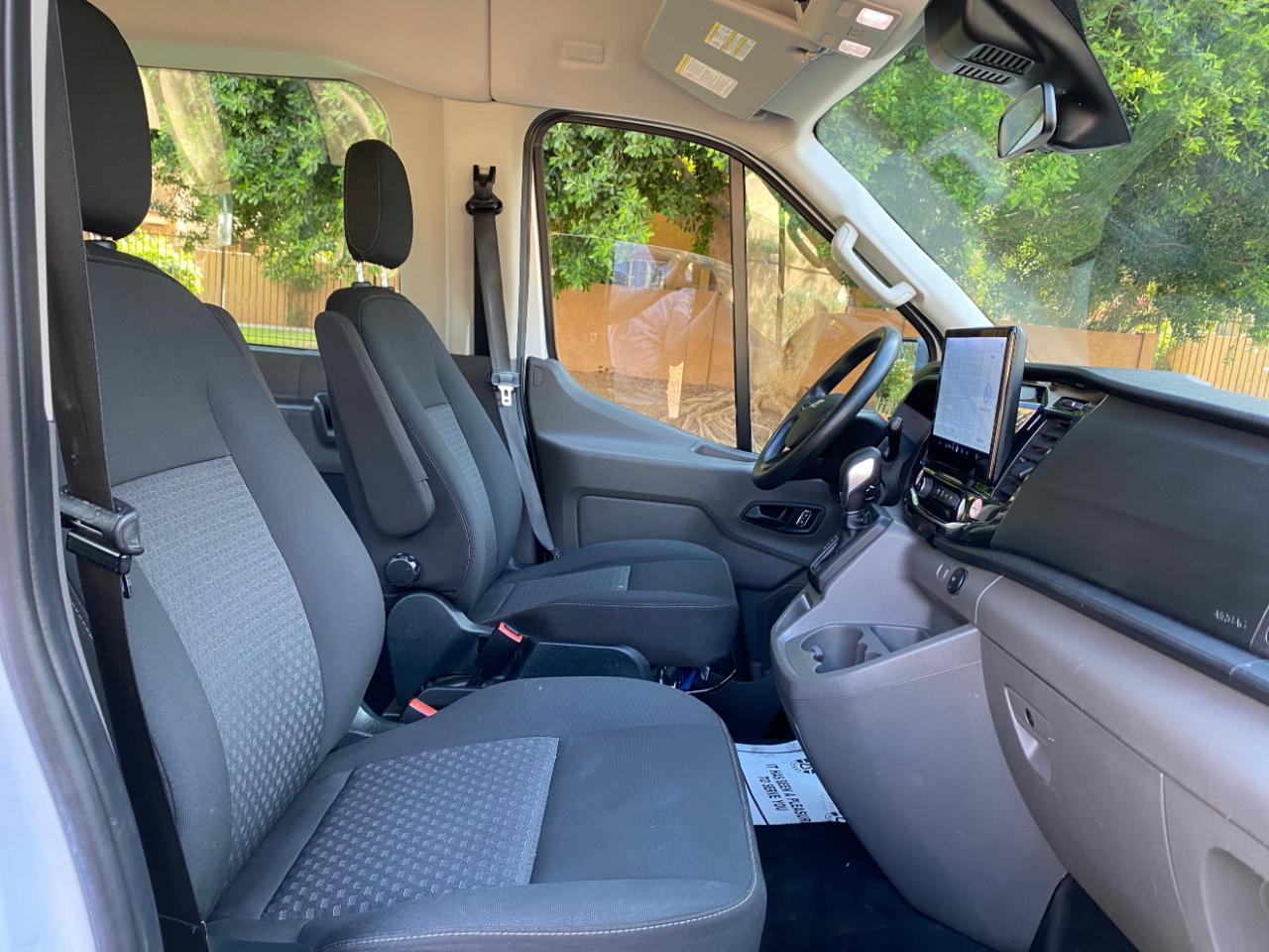 Ford Transit Passenger Wagon T-350 148" Med Roof XLT RWD 2023