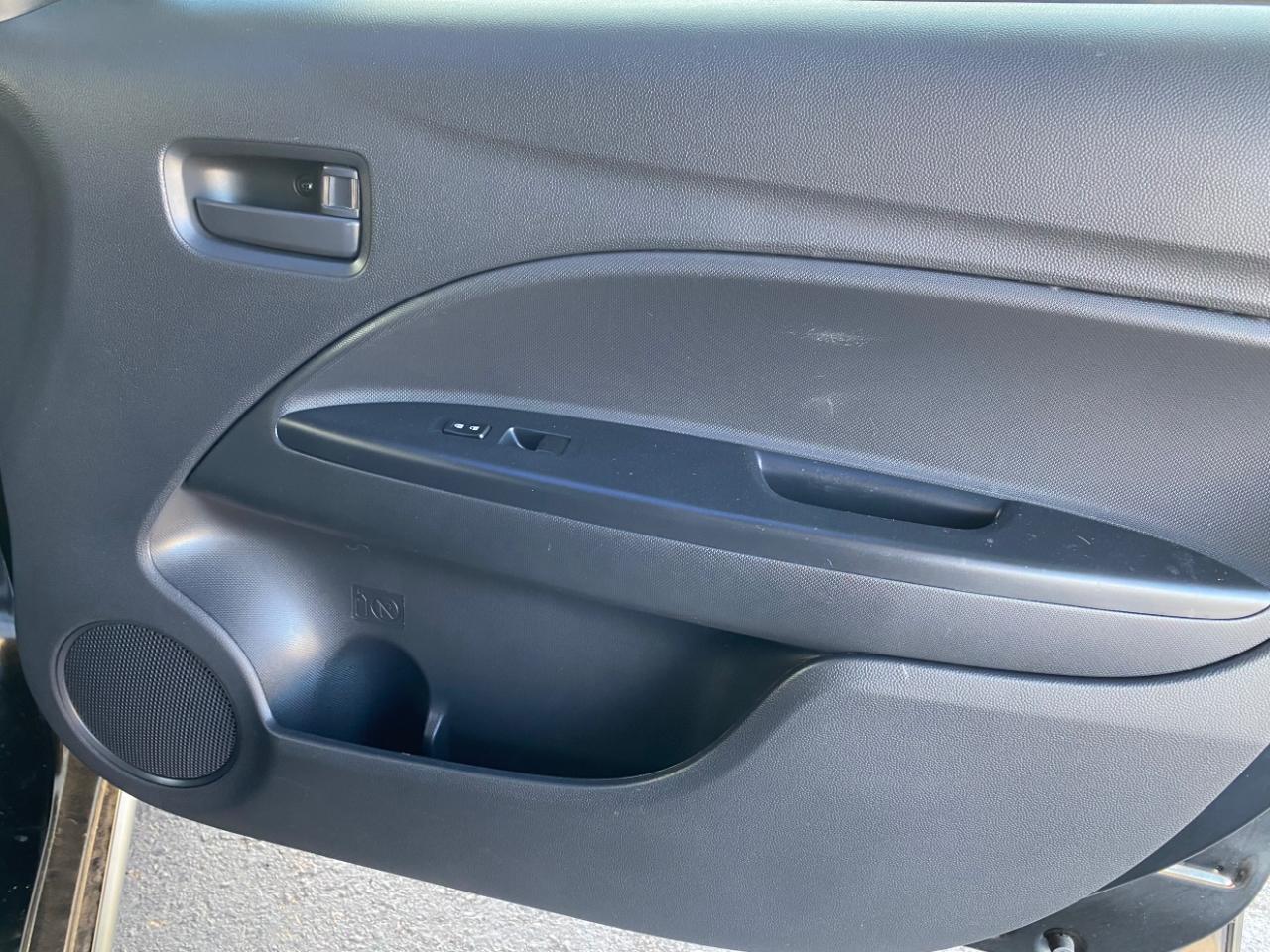 Mitsubishi Mirage LE CVT 2024