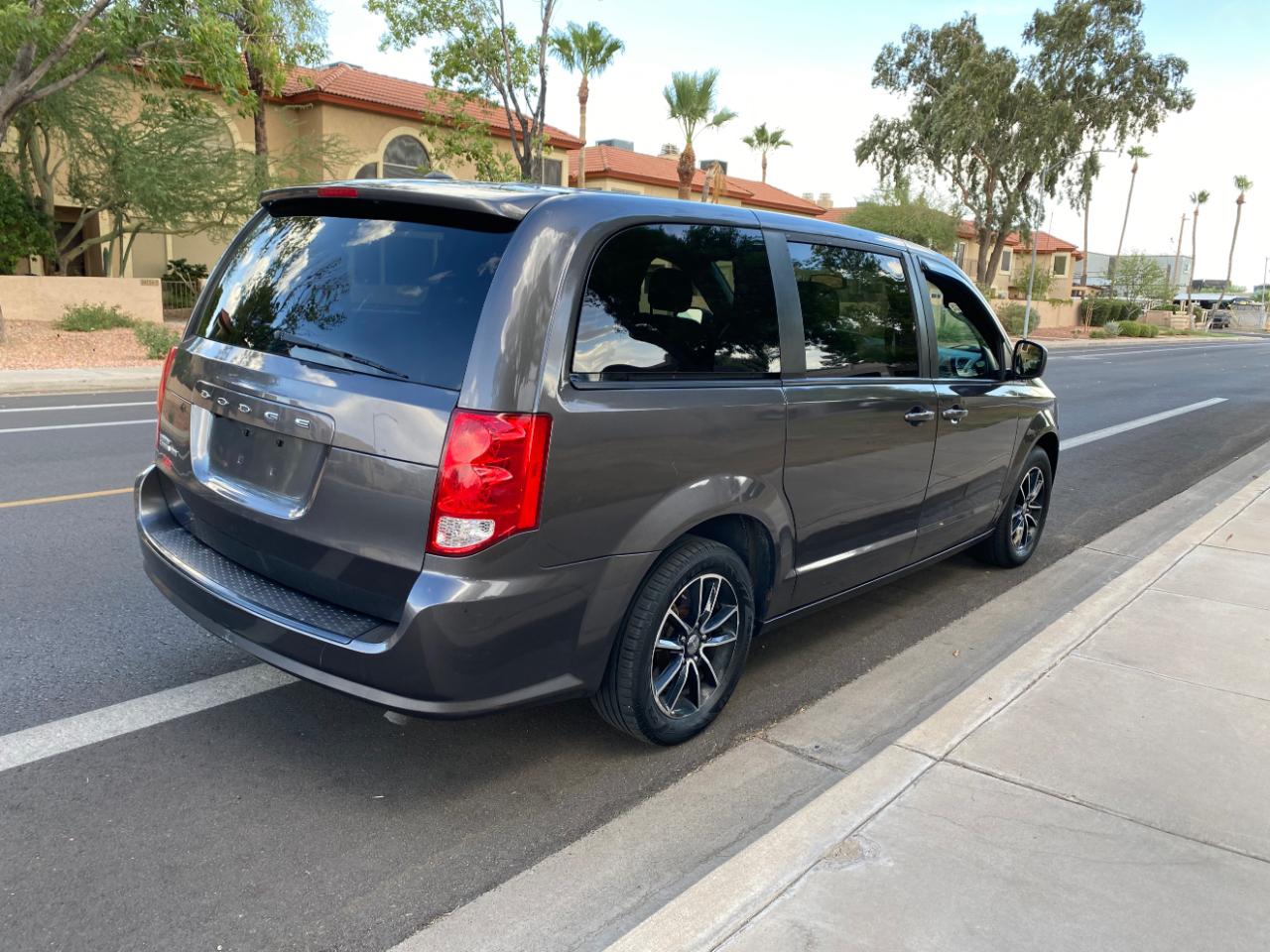 Dodge Grand Caravan SE Plus Wagon 2018