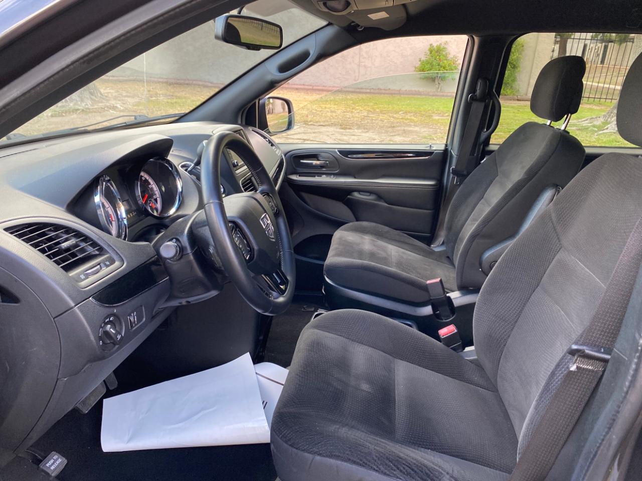 Dodge Grand Caravan SE Plus Wagon 2018
