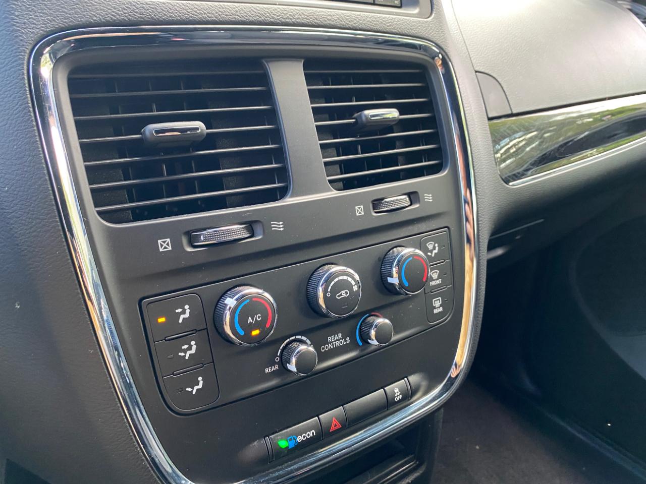 Dodge Grand Caravan SE Plus Wagon 2018