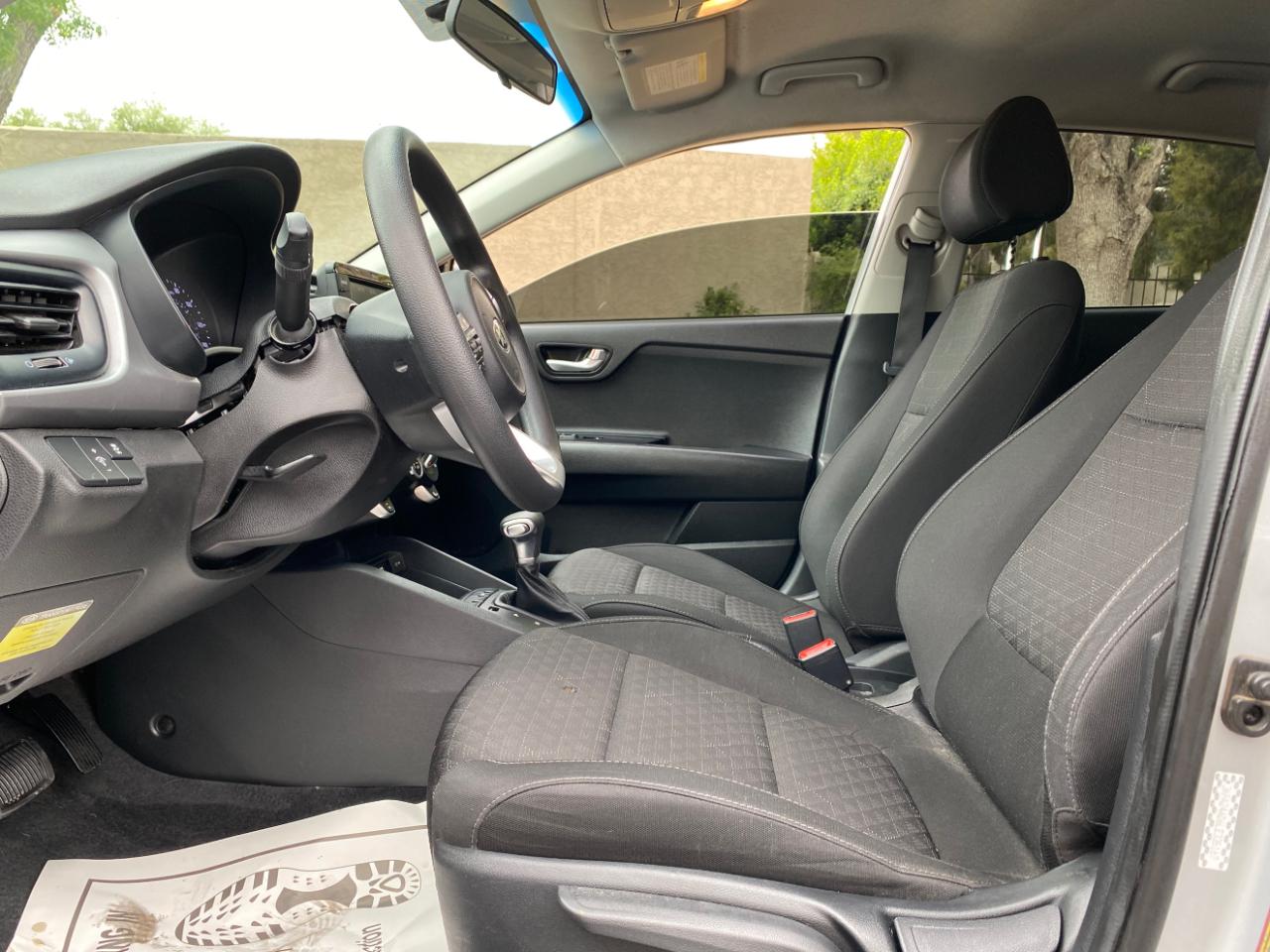 Kia Rio LX 2020