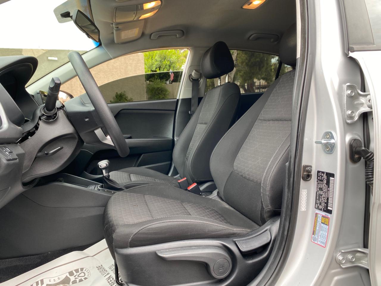 Kia Rio LX 2020