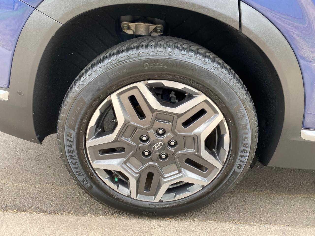 Hyundai Santa Fe Limited FWD 2021