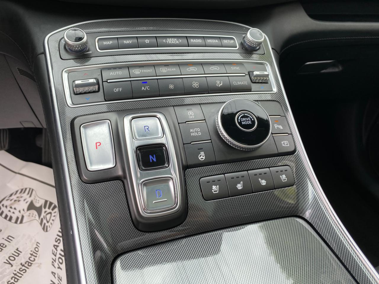 Hyundai Santa Fe Limited FWD 2021