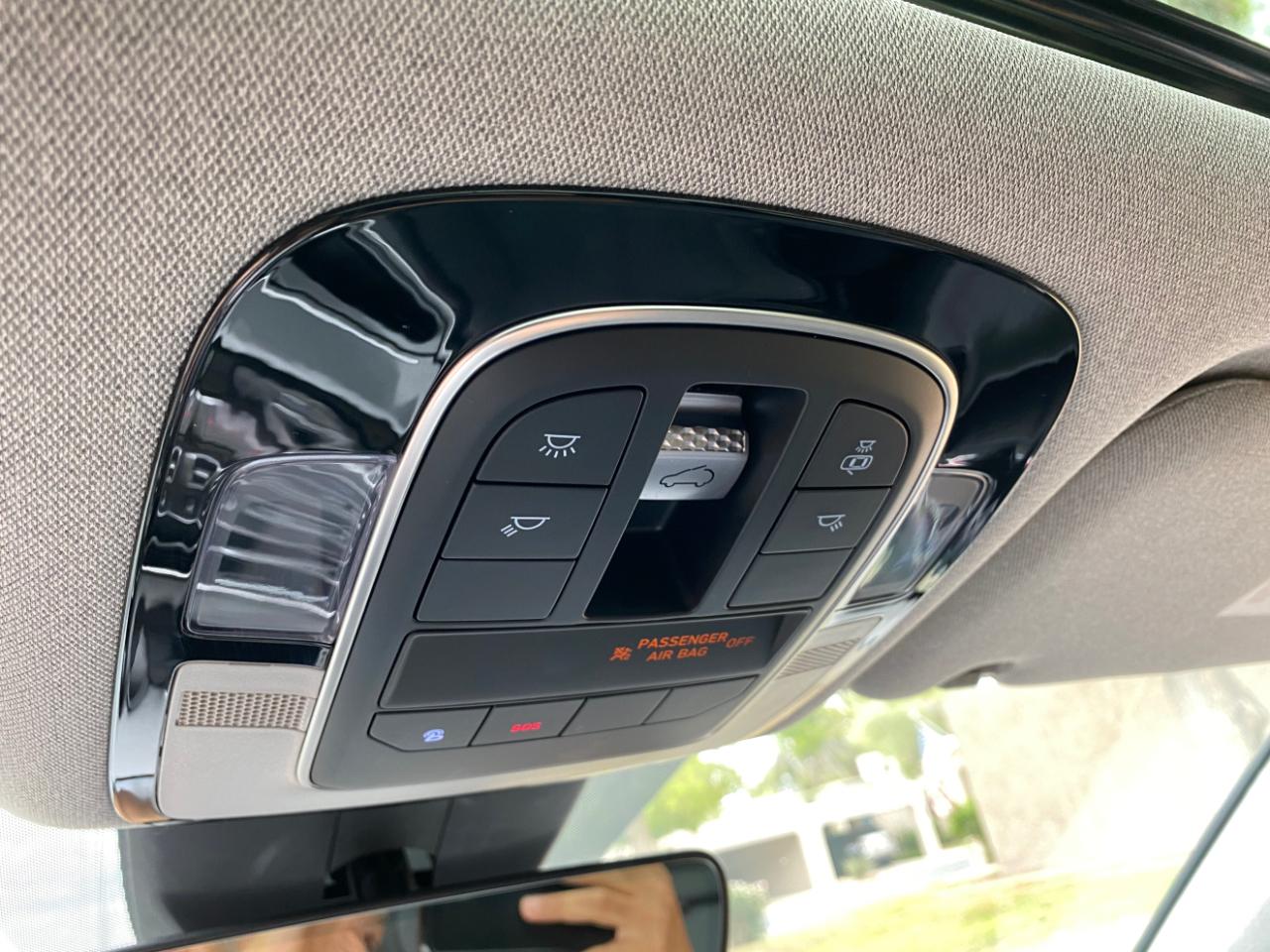Hyundai Santa Fe Limited FWD 2021