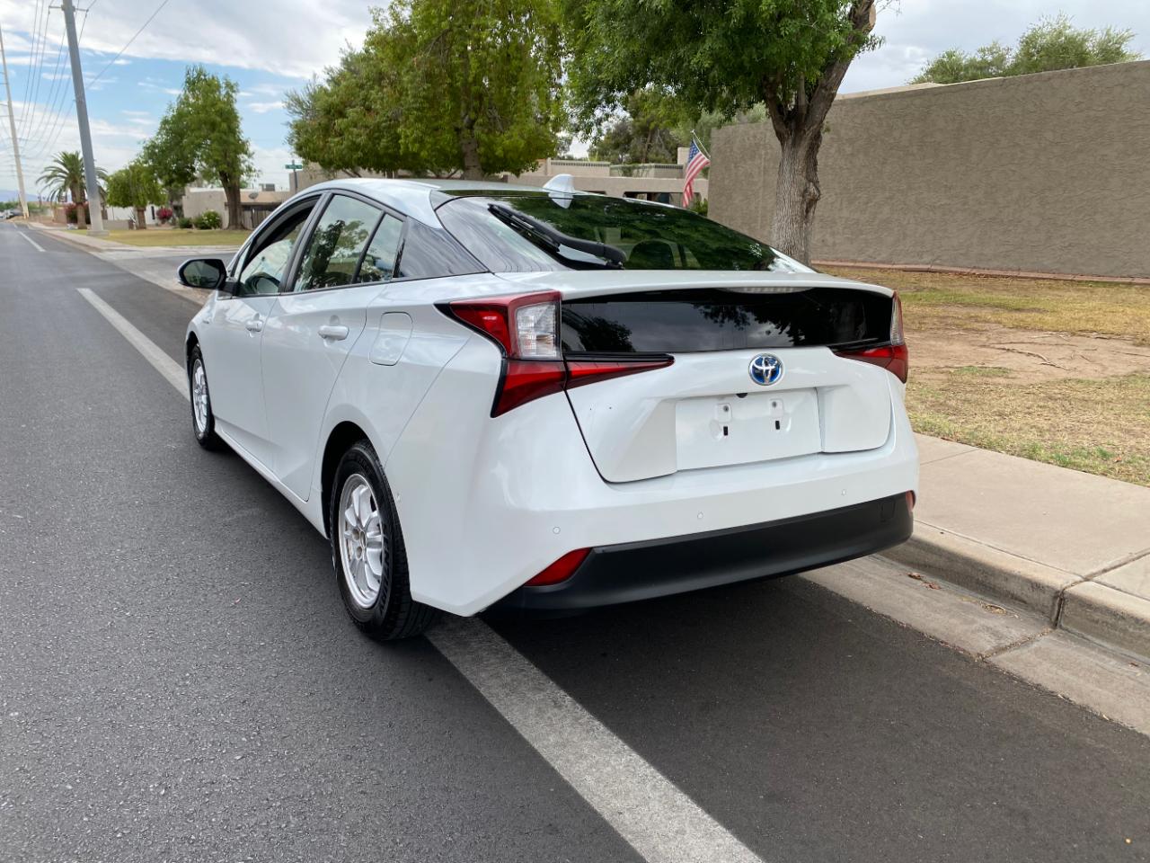 Toyota Prius LE (Natl) 2022