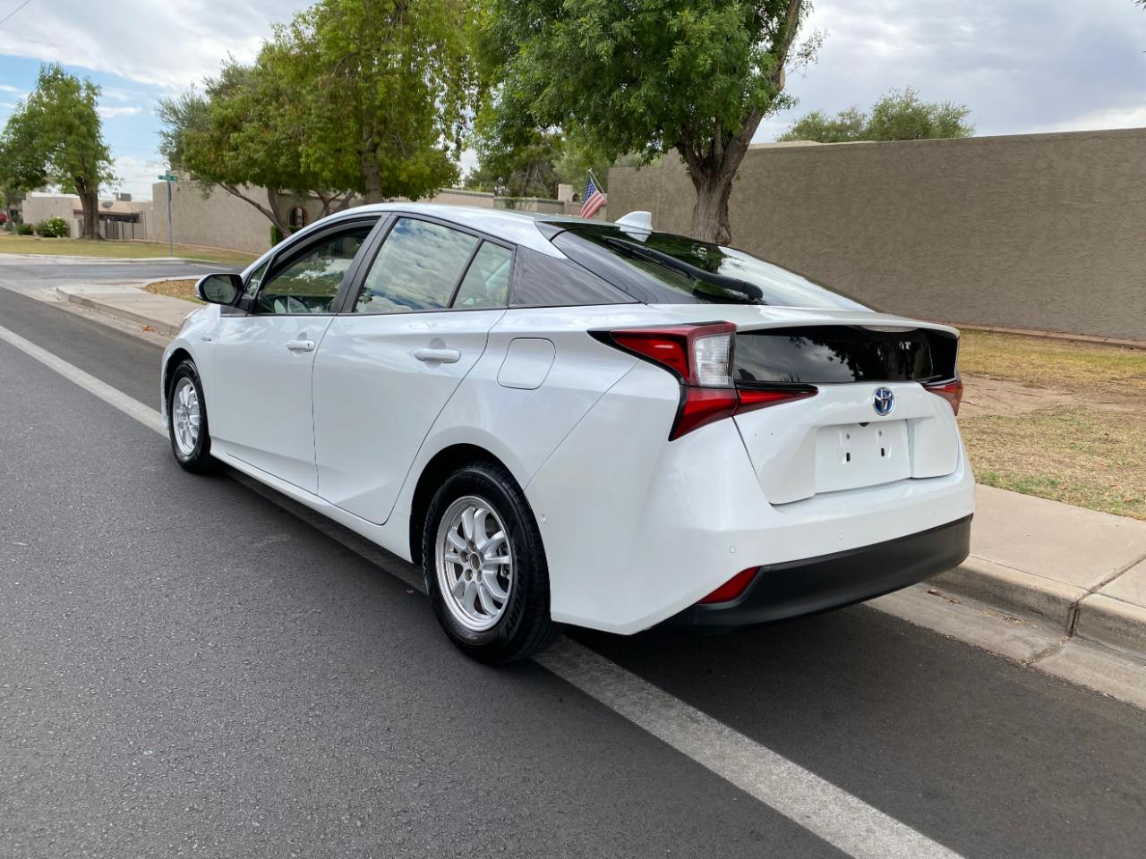 Toyota Prius LE (Natl) 2022