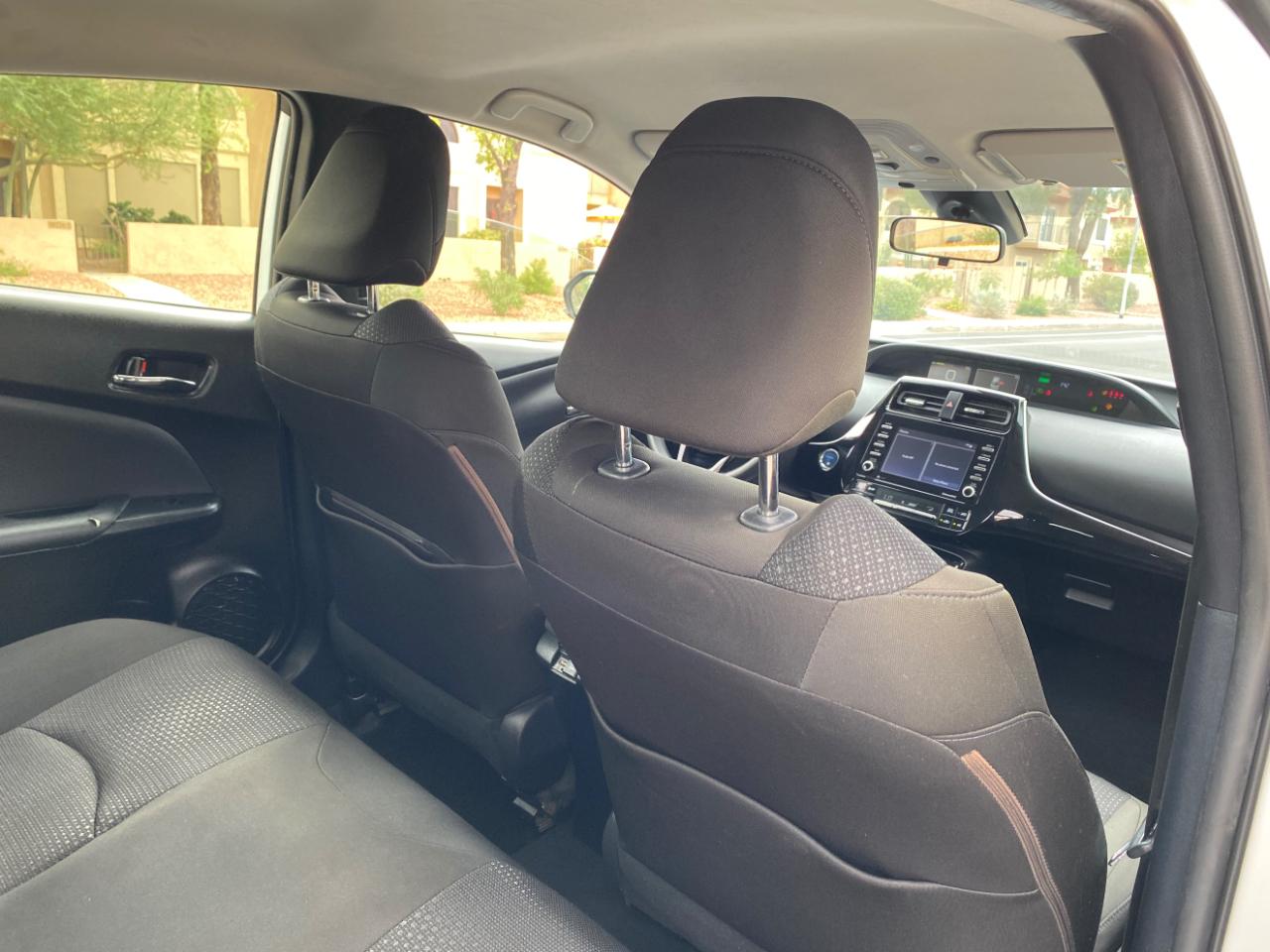 Toyota Prius LE (Natl) 2022