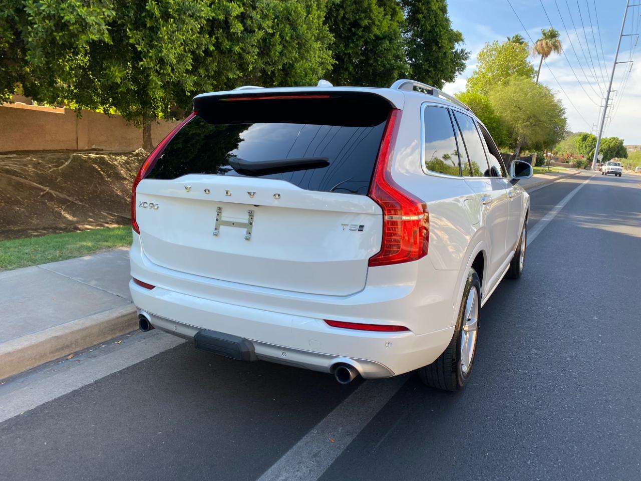 Volvo XC90 T5 AWD Momentum 2019