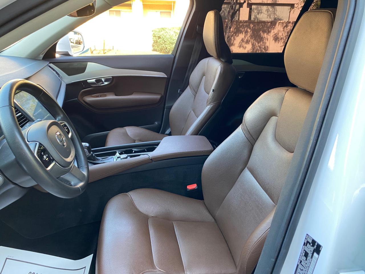 Volvo XC90 T5 AWD Momentum 2019
