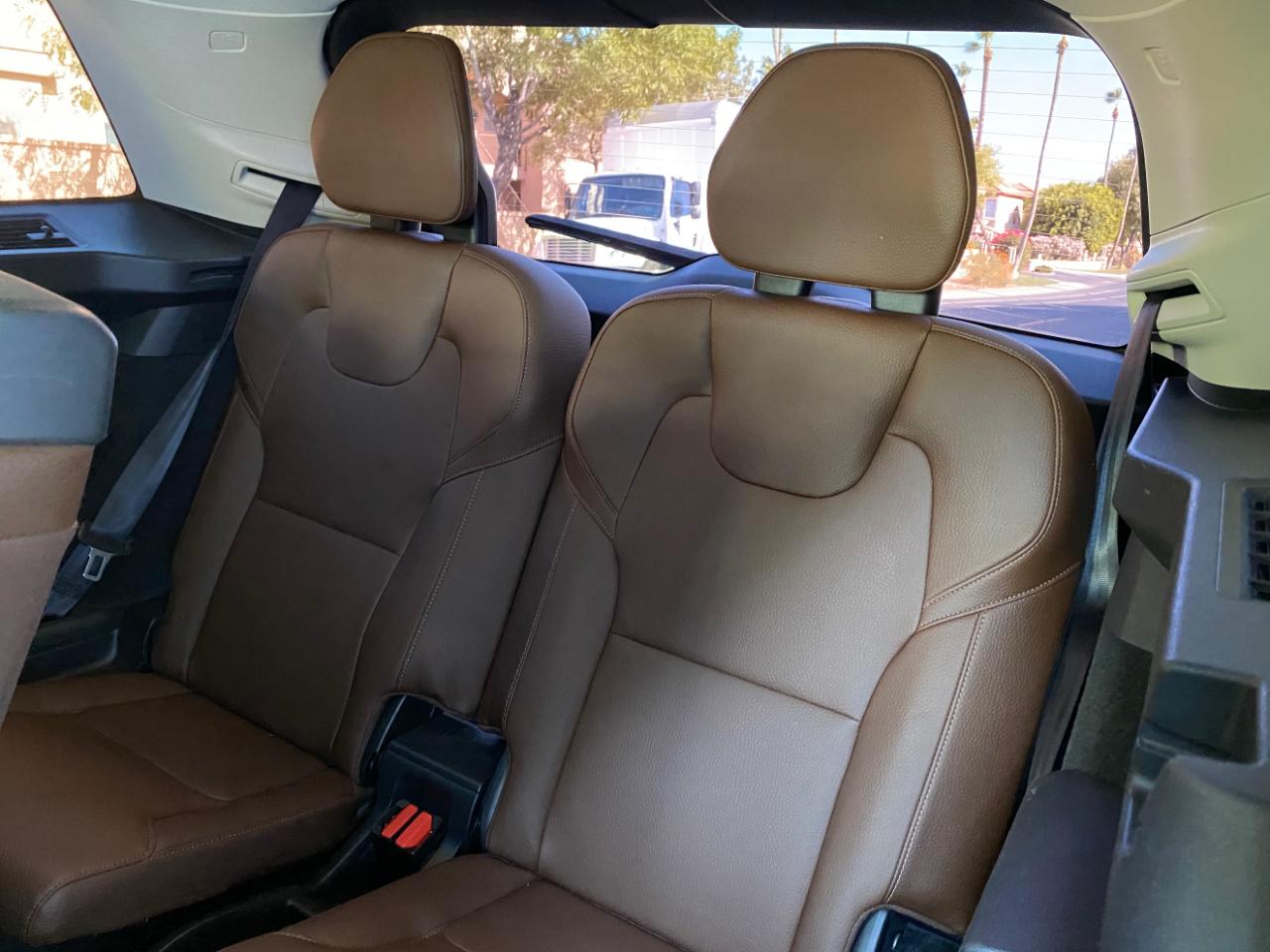 Volvo XC90 T5 AWD Momentum 2019