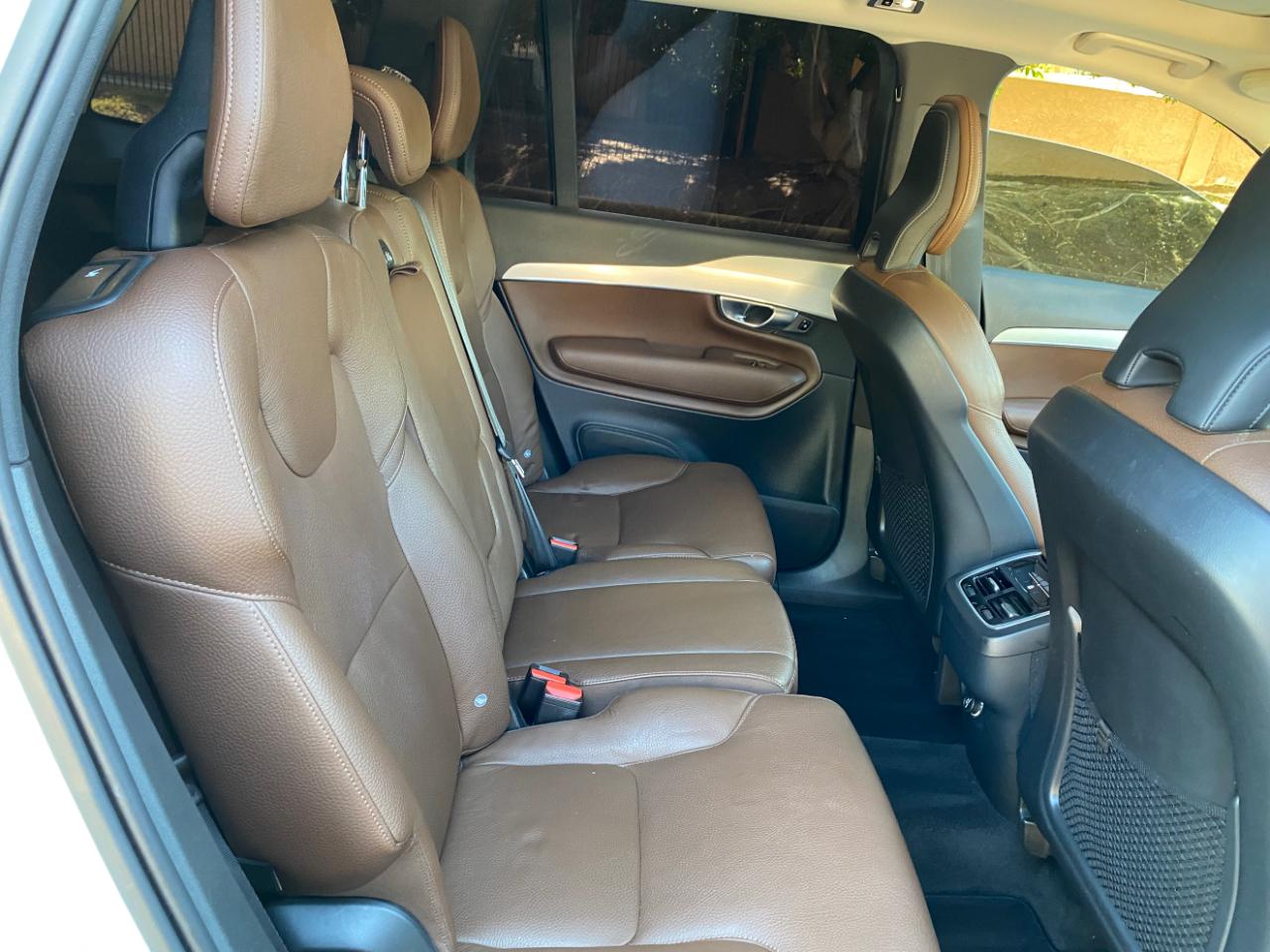 Volvo XC90 T5 AWD Momentum 2019
